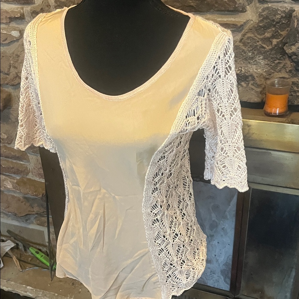 Cream Fitted Cut Out Crotchet Top